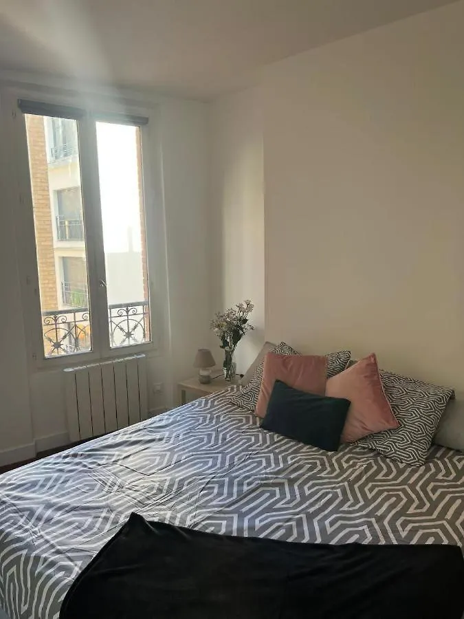 Cosy Haven Paris 14 Apartment